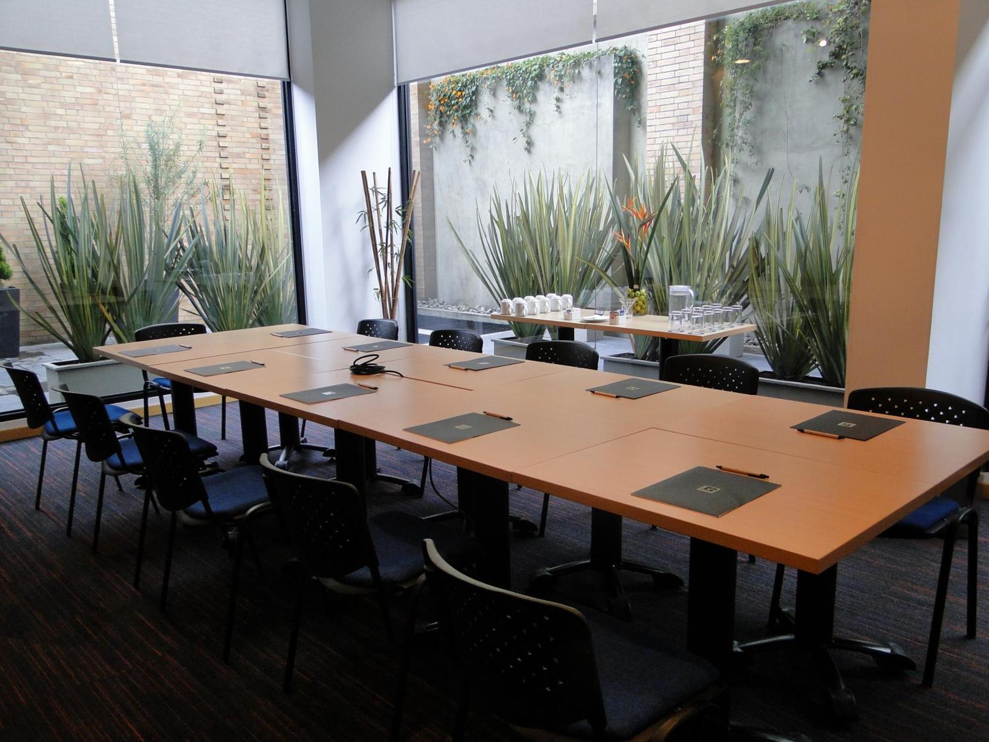 בוגוטה Hotel Bh Parque 93 מראה חיצוני תמונה